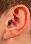 Mini BTE with slim tube and tip hearing aid